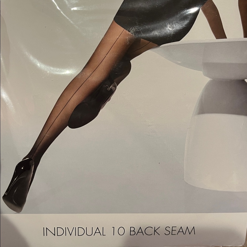 New NWT WOLFORD L individual 10 Sheer Black Back Seam Tights Nylons Hosiery